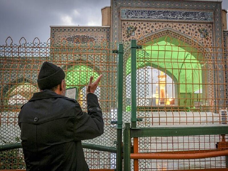 اذن به یک لحظه نگاه اذن به یک لحظه نگاه
