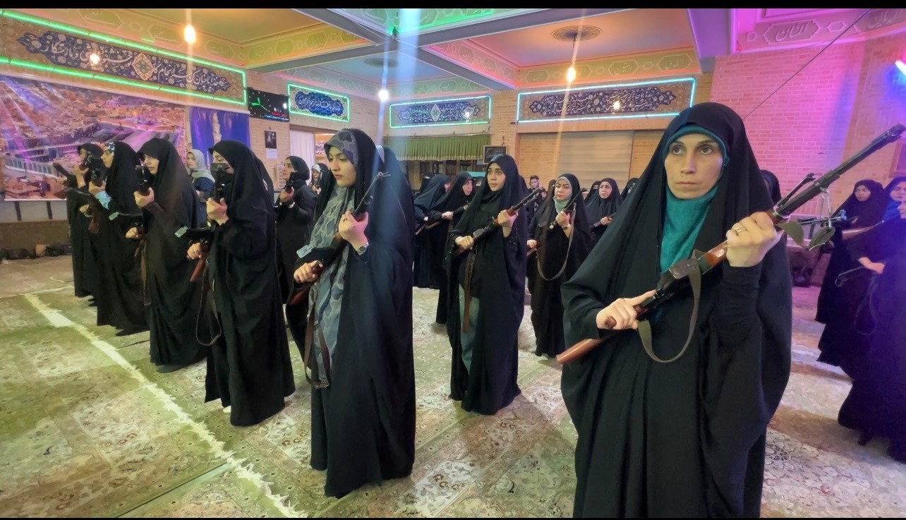 آموزش نظامی در مساجد قزوین آموزش نظامی در مساجد قزوین