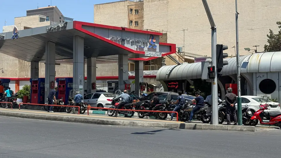 کمبودسوختی درجایگاههای عرضه کهگیلویه وبویراحمد وجودندارد کمبودسوختی درجایگاههای عرضه کهگیلویه وبویراحمد وجودندارد