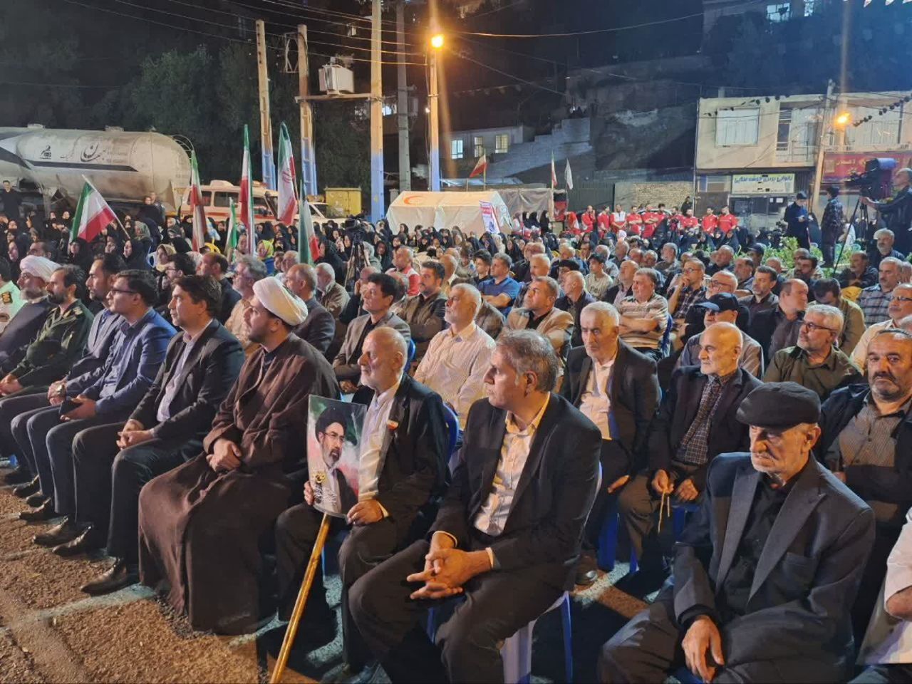 اقتدار جمهوری اسلامی مرهون خون شهداست