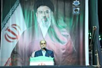 انسجام ملی و تبعیت از رهبری، ضامن عبور از چالش‌هاست