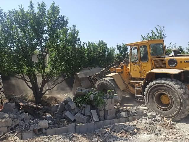 رفع تصرف بیش از ۳ هکتار ساخت و ساز غیرمجاز در حمیدیه رفع تصرف بیش از ۳ هکتار ساخت و ساز غیرمجاز در حمیدیه