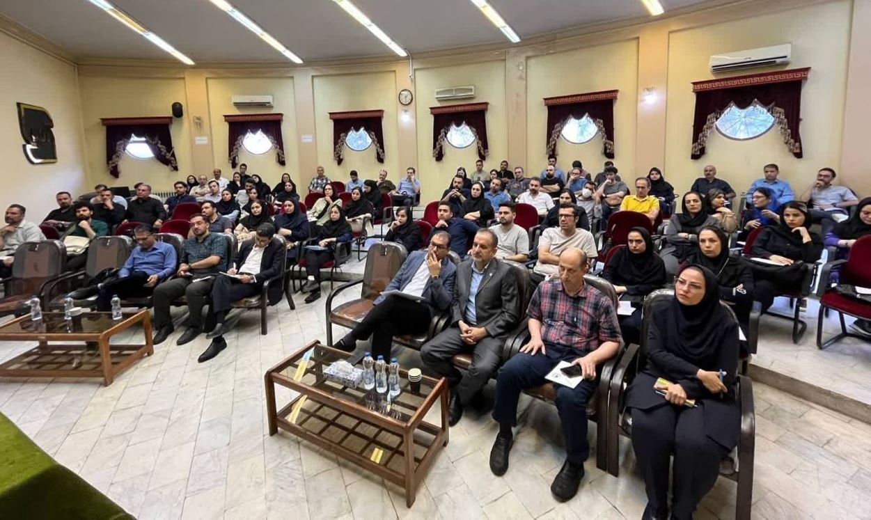 آشنایی مدیران صنایع گیلان با کاربرد‌های هوش مصنوعی